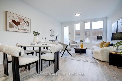 Photo 15 at 112 GREEN GARDENS Boulevard, Lawrence, Toronto