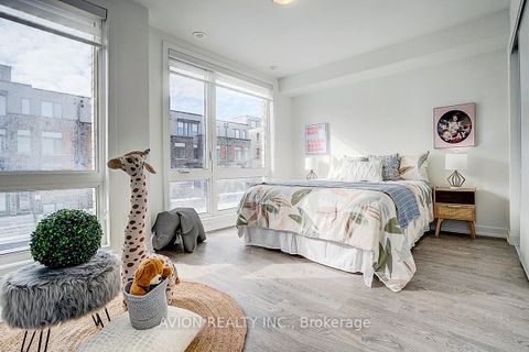 Photo 26 at 112 GREEN GARDENS Boulevard, Lawrence, Toronto