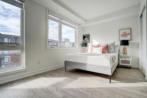 Photo 34 at 112 GREEN GARDENS Boulevard, Lawrence, Toronto