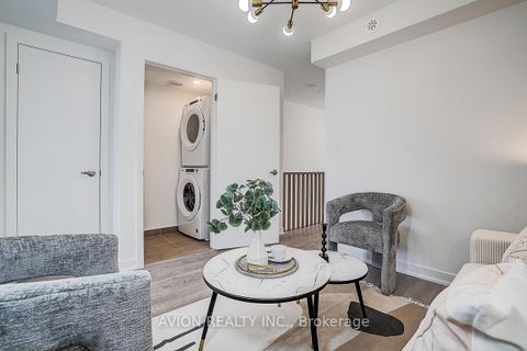 Photo 38 at 112 GREEN GARDENS Boulevard, Lawrence, Toronto