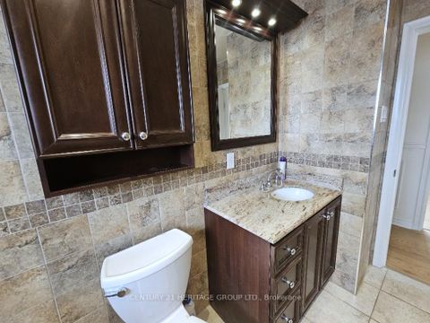 Photo 16 at 63 Marathon Crescent, Newtonbrook West, Toronto