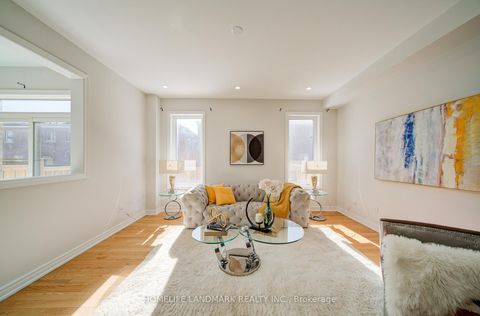 Photo 16 at 127 Decast Crescent, Box Grove, Markham