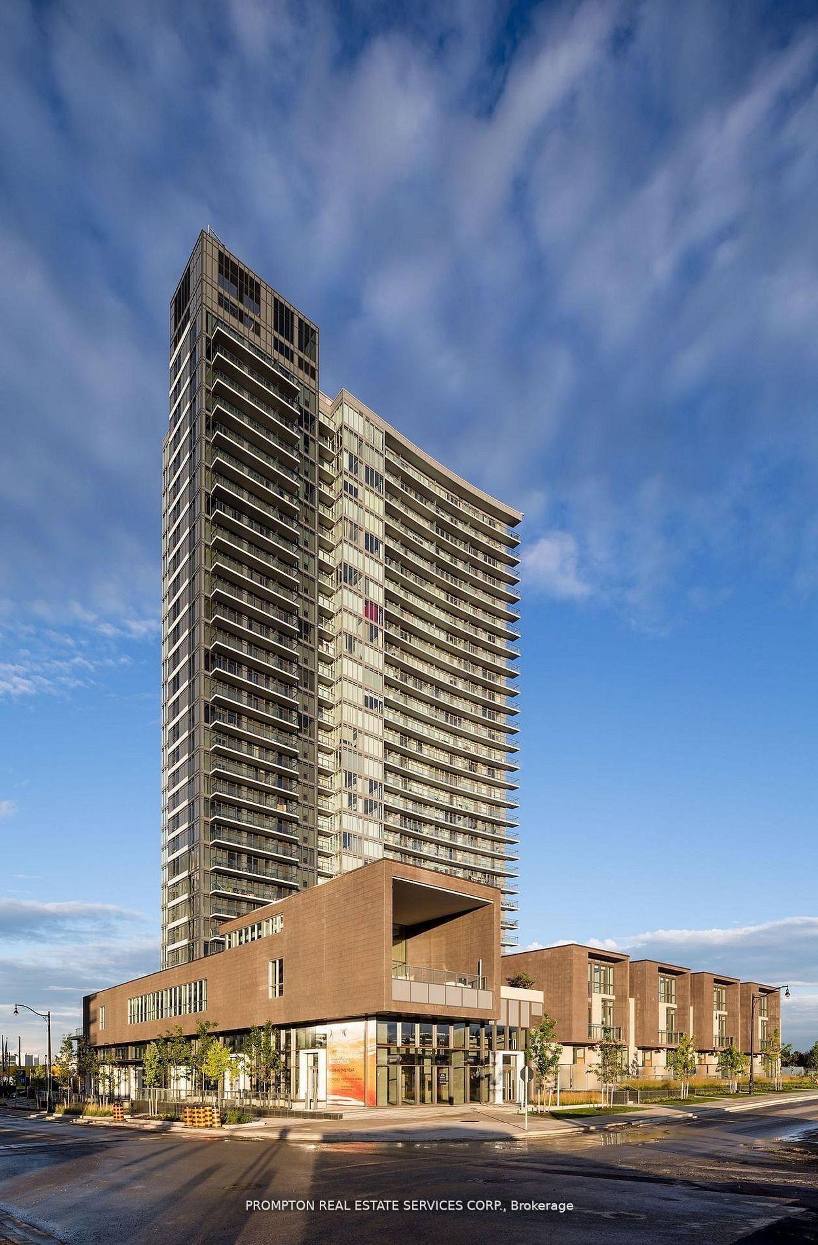 712 - 121 Mcmahon Drive, Bayview Village, Toronto 