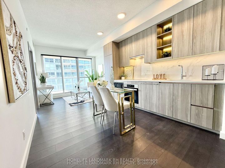 Photo 3 at #1507 - 27 McMahon Drive, Bayview Village, Toronto