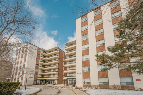 Photo 5 at 501 - 915 Midland Avenue, Eglinton East, Toronto