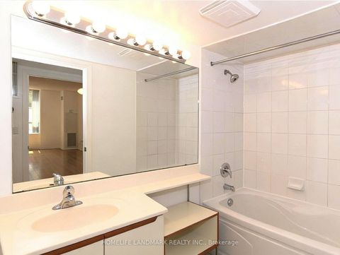 Photo 5 at 206 - 18 Sommerset Way, Willowdale East, Toronto