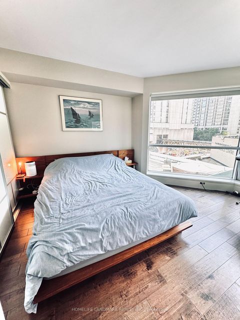 Photo 8 at 408 - 10 Queens Quay W, Waterfront Communities C1, Toronto