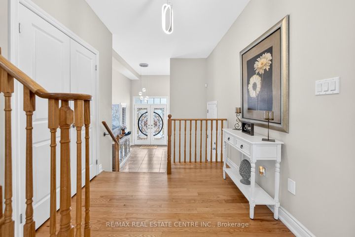 Photo 5 at 15 Provost Trail, Bram West, Brampton