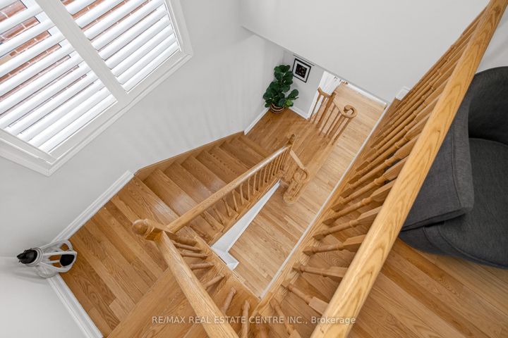 Photo 19 at 15 Provost Trail, Bram West, Brampton