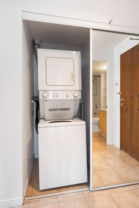 Photo 23 at PH18 - 3 Ellesmere Street, Langstaff, Richmond Hill