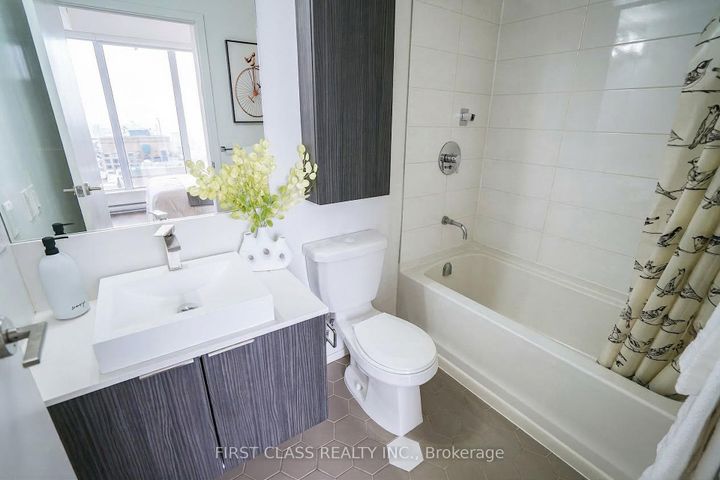 Photo 12 at 2010 - 68 Shuter Street, Yonge Corridor, Toronto