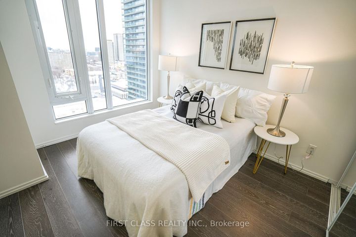 Photo 13 at 2010 - 68 Shuter Street, Yonge Corridor, Toronto