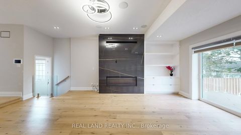 Photo 5 at 180 Goulding Avenue, Newtonbrook West, Toronto