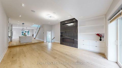 Photo 8 at 180 Goulding Avenue, Newtonbrook West, Toronto