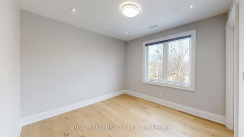 Photo 34 at 180 Goulding Avenue, Newtonbrook West, Toronto