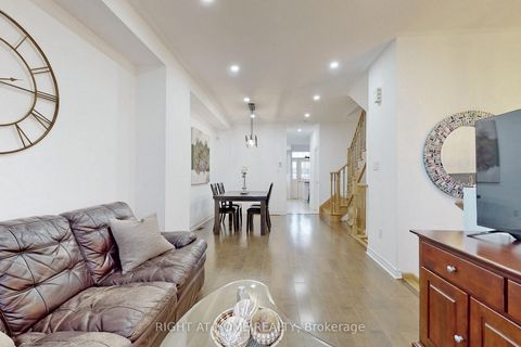 Photo 8 at 3 - 10 Porter Avenue W, West Woodbridge, Vaughan