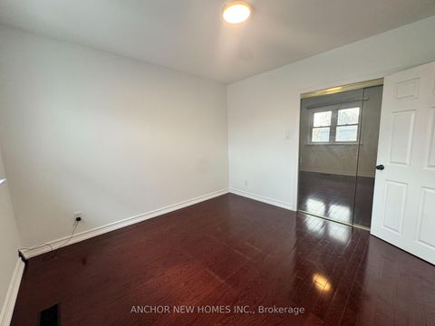 Photo 15 at 28 Eringate Drive, West Deane, Toronto