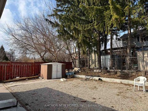 Photo 32 at 28 Eringate Drive, West Deane, Toronto