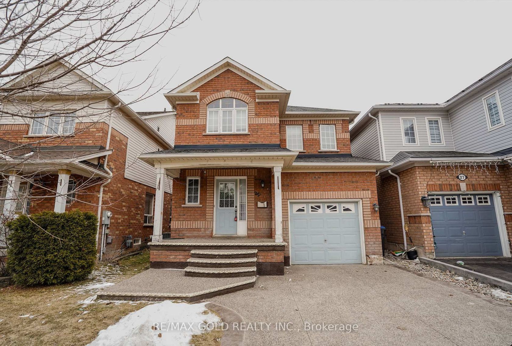 25 Spencer Drive, Fletcher's Meadow, Brampton 2