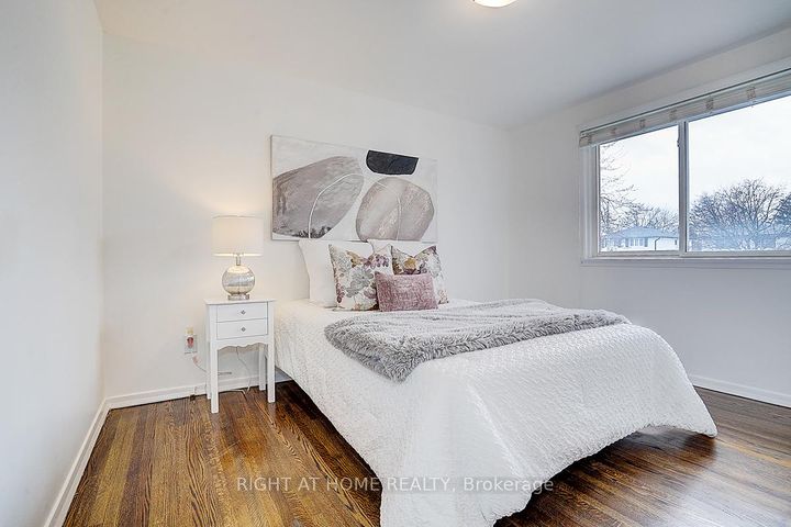 Photo 30 at 11 Tullamore Road, Brampton East, Brampton