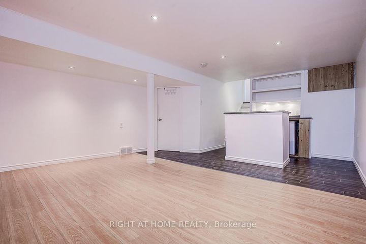 Photo 42 at 11 Tullamore Road, Brampton East, Brampton