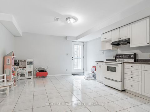 Photo 26 at 45 Rutland Street, Davenport, Toronto