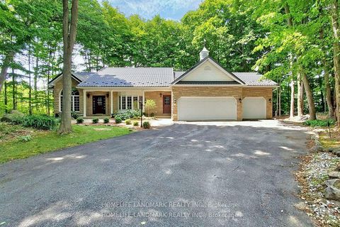 Photo 1 at 1976 Forest Valley Drive, Rural Innisfil, Innisfil