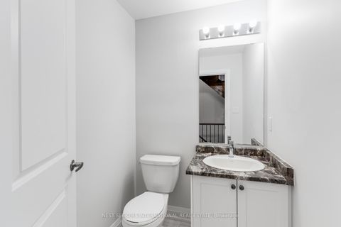 Photo 15 at 85 - 1760A Lawrence Avenue W, Rustic, Toronto