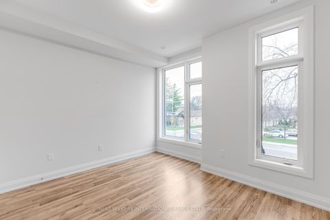 Photo 17 at 85 - 1760A Lawrence Avenue W, Rustic, Toronto