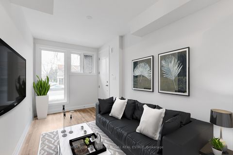 Photo 31 at 85 - 1760A Lawrence Avenue W, Rustic, Toronto