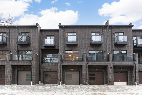 Photo 42 at 85 - 1760A Lawrence Avenue W, Rustic, Toronto