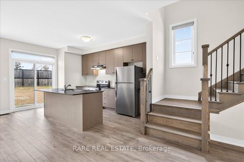 Photo 7 at 28 Bluebird Lane, Painswick South, Barrie