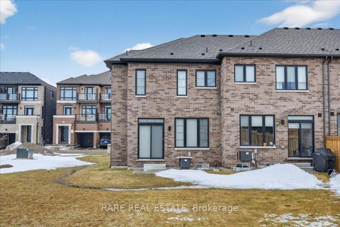 Photo 28 at 28 Bluebird Lane, Painswick South, Barrie