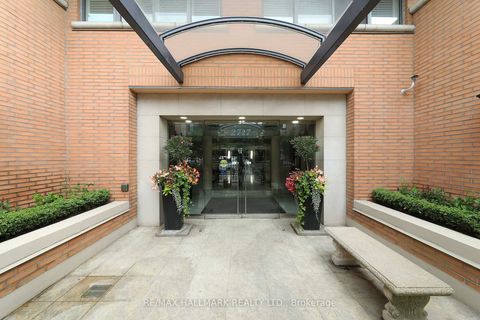 Photo 1 at 609 - 2727 Yonge Street, Lawrence Park South, Toronto