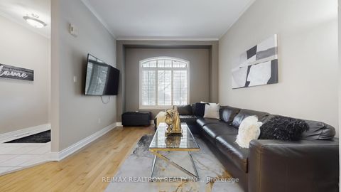 Photo 4 at 24 Glendennan Avenue, Cornell, Markham