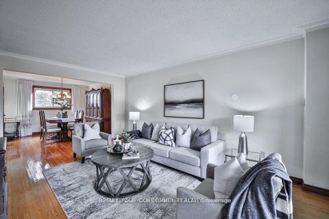 Photo 11 at 21 Disan Court, Beaumonde Heights, Toronto