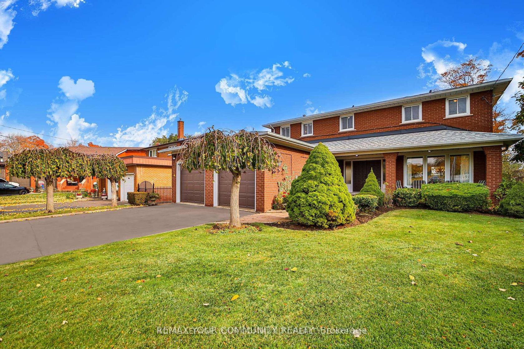 21 Disan Court, Beaumonde Heights, Toronto 