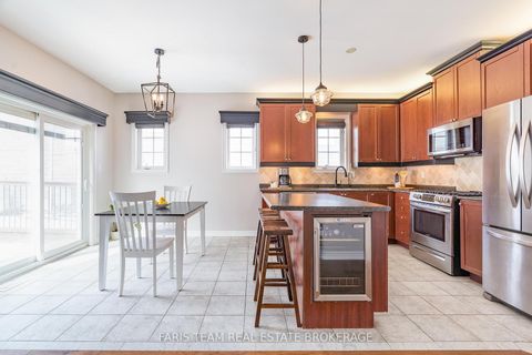 Photo 12 at 2 Thrushwood Drive, 400 West, Barrie