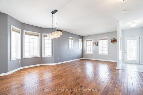 Photo 16 at 2 Thrushwood Drive, 400 West, Barrie