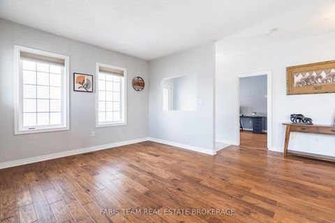 Photo 19 at 2 Thrushwood Drive, 400 West, Barrie