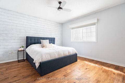 Photo 24 at 2 Thrushwood Drive, 400 West, Barrie