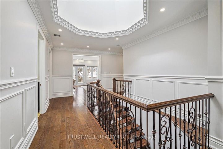 Photo 37 at 98 Castle Hill Drive, L'Amoreaux, Toronto