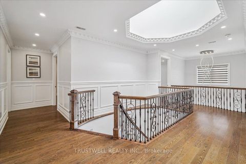 Photo 18 at 98 Castle Hill Drive, L'Amoreaux, Toronto