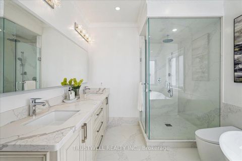 Photo 22 at 98 Castle Hill Drive, L'Amoreaux, Toronto