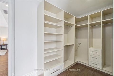 Photo 24 at 98 Castle Hill Drive, L'Amoreaux, Toronto