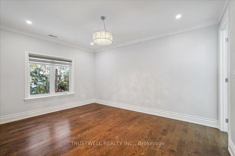 Photo 29 at 98 Castle Hill Drive, L'Amoreaux, Toronto