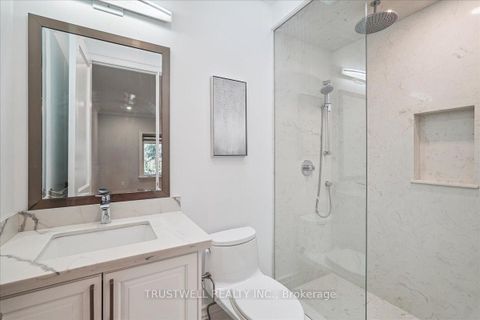 Photo 30 at 98 Castle Hill Drive, L'Amoreaux, Toronto