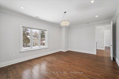 Photo 35 at 98 Castle Hill Drive, L'Amoreaux, Toronto