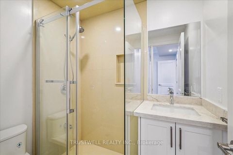 Photo 45 at 98 Castle Hill Drive, L'Amoreaux, Toronto