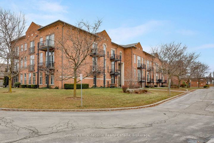 Photo 1 at 219 - 262 Dundas Street E, Waterdown, Hamilton